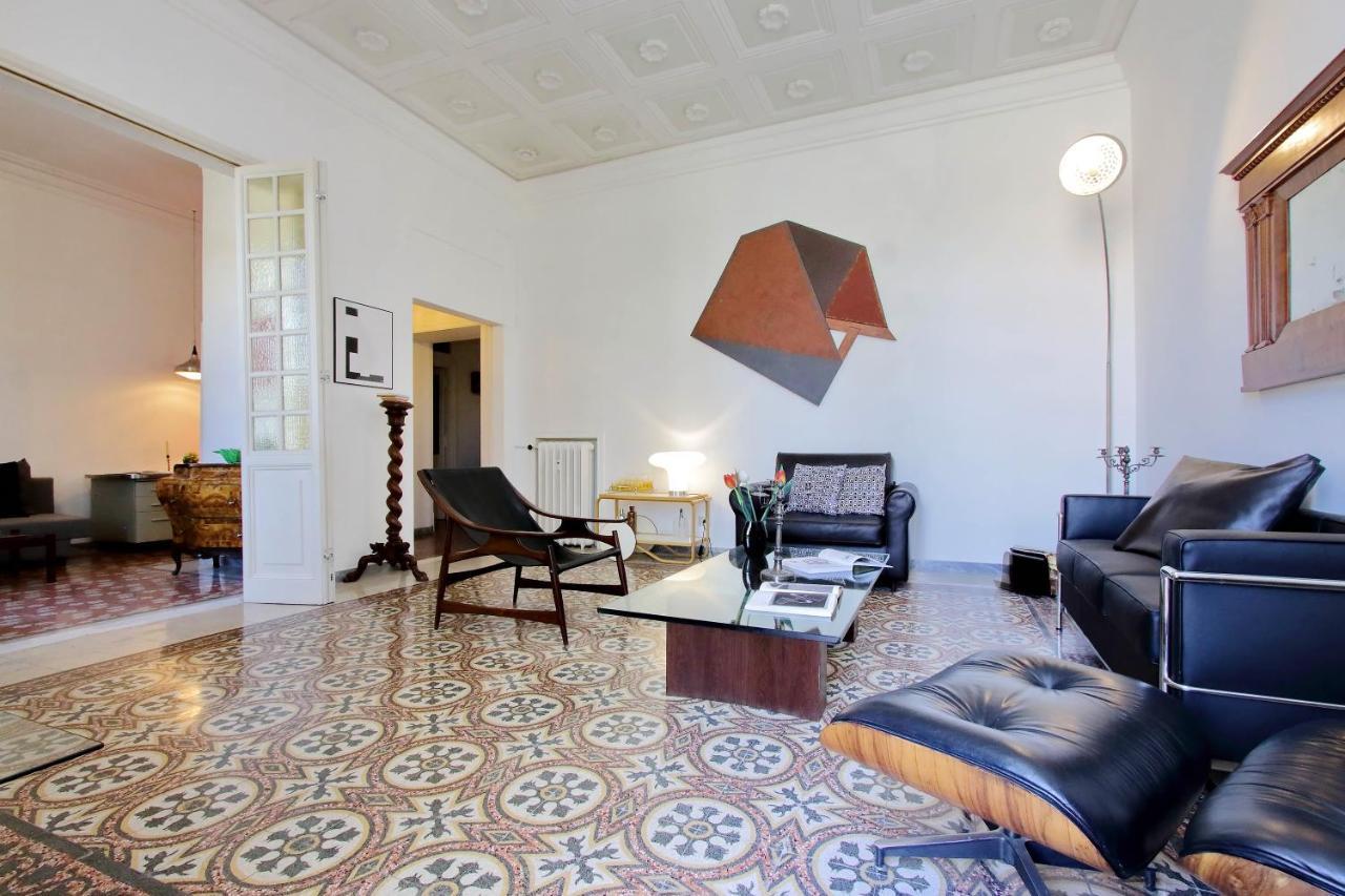 4Bnb - Tiberina Spacious Apartment Rome Bagian luar foto