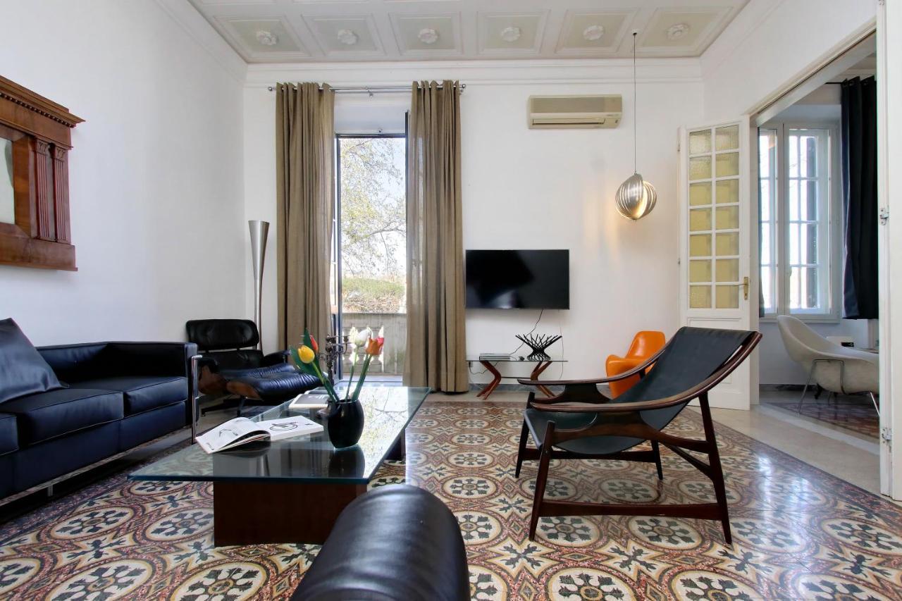 4Bnb - Tiberina Spacious Apartment Rome Bagian luar foto